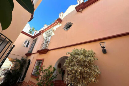 f54fcff671e0a2e282fbf859f108a92e - 19