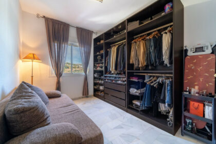 f555224d5aa21b16e853ccfc77ef3fa6 - 18