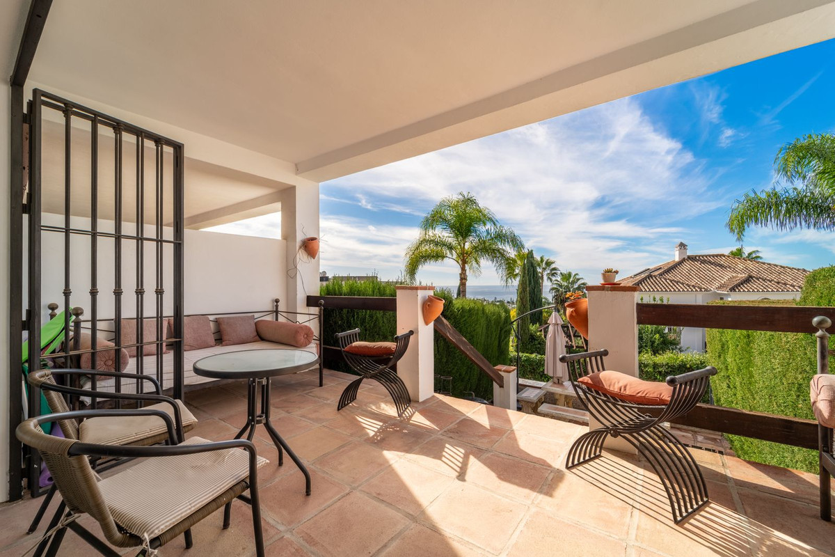 f555224d5aa21b16e853ccfc77ef3fa6 - 37