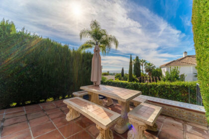 f555224d5aa21b16e853ccfc77ef3fa6 - 38