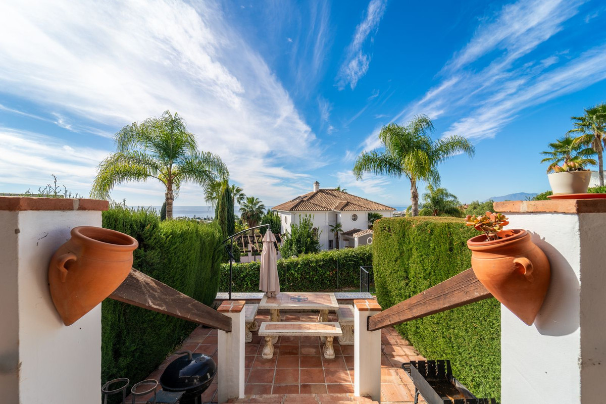 f555224d5aa21b16e853ccfc77ef3fa6 - 50