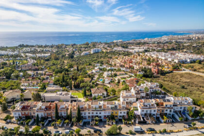 f555224d5aa21b16e853ccfc77ef3fa6 - 55