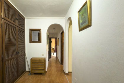 f55a3509a6734ffa80fc59518e19ad7f - 16