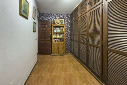 f55a3509a6734ffa80fc59518e19ad7f - 17