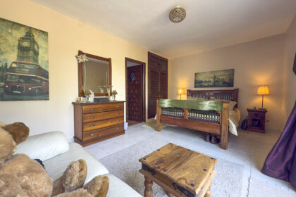 f55a3509a6734ffa80fc59518e19ad7f - 24