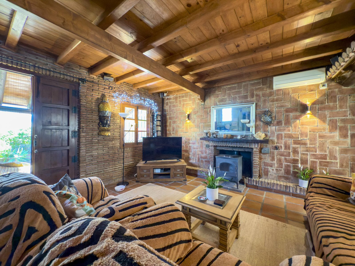 f55a3509a6734ffa80fc59518e19ad7f - 4