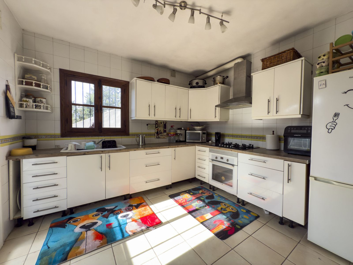 f55a3509a6734ffa80fc59518e19ad7f - 7