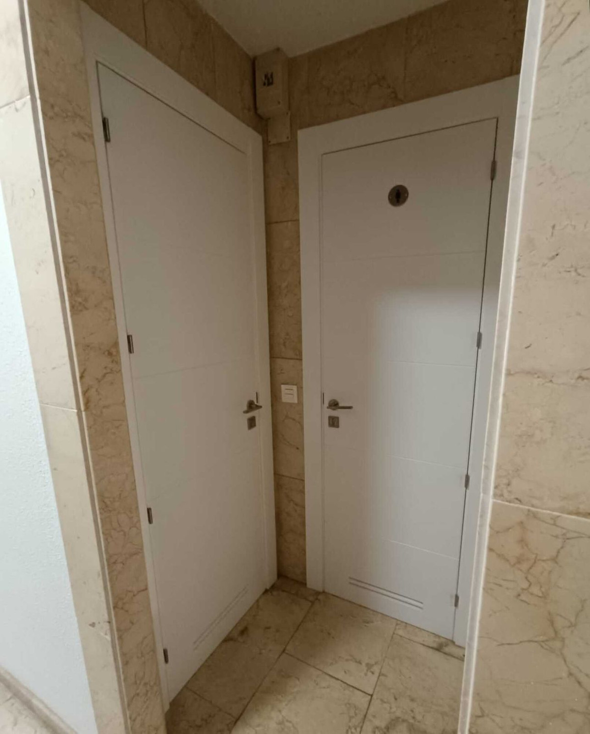 f68f4a6e6d427ec179a0e0fa9a7d9ba4 - 4