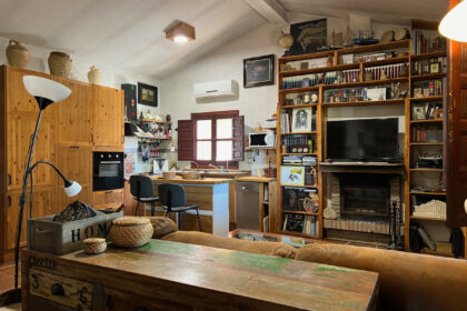 f74edc69f2f7abe306cdafab033af8cf - 15