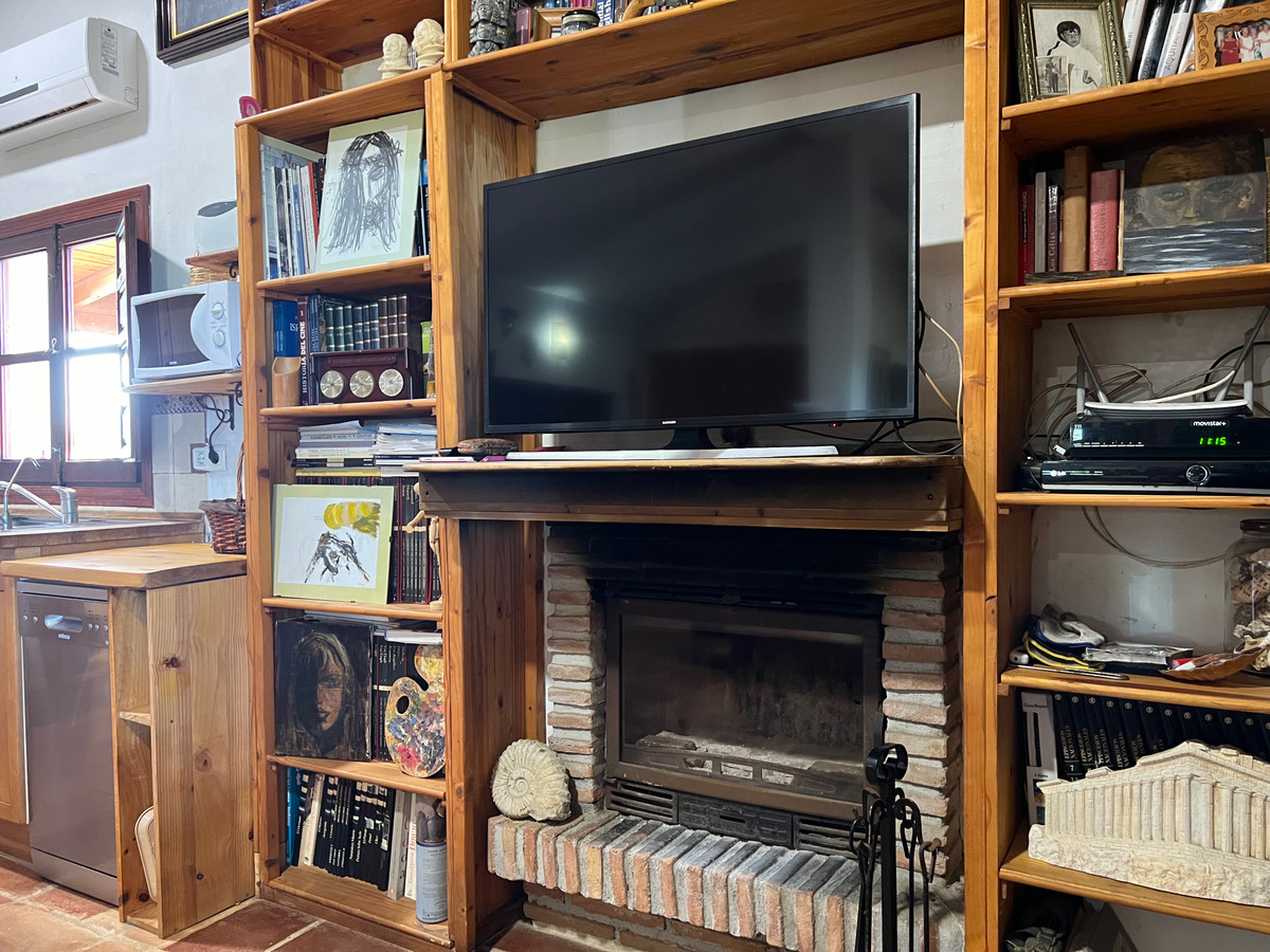 f74edc69f2f7abe306cdafab033af8cf - 22