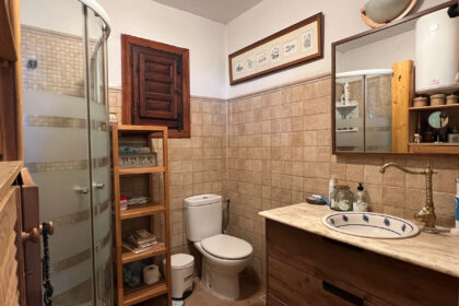 f74edc69f2f7abe306cdafab033af8cf - 24