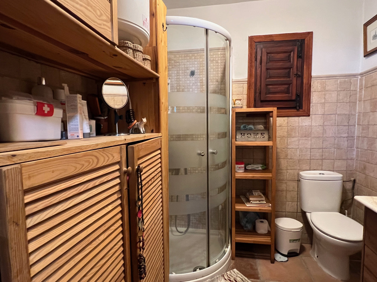 f74edc69f2f7abe306cdafab033af8cf - 25