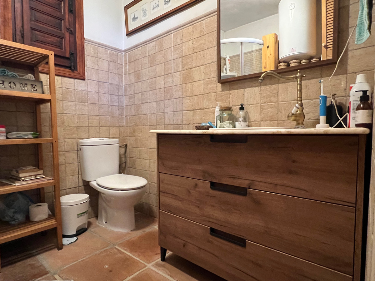 f74edc69f2f7abe306cdafab033af8cf - 26