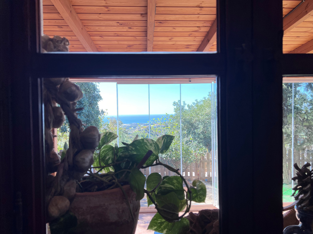 f74edc69f2f7abe306cdafab033af8cf - 28