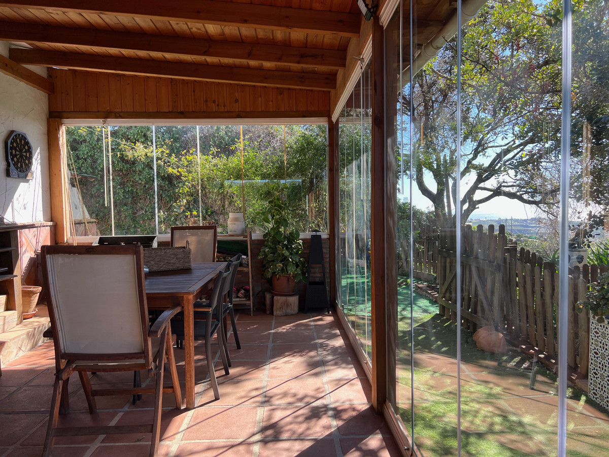 f74edc69f2f7abe306cdafab033af8cf - 30