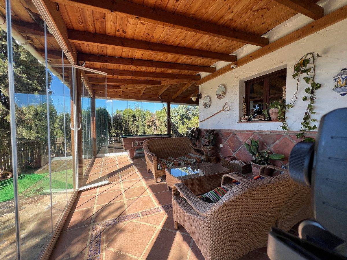 f74edc69f2f7abe306cdafab033af8cf - 35