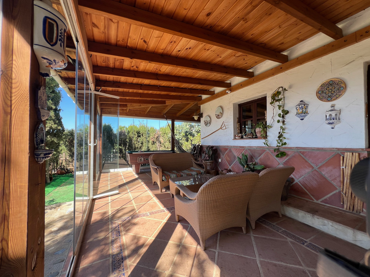 f74edc69f2f7abe306cdafab033af8cf - 37