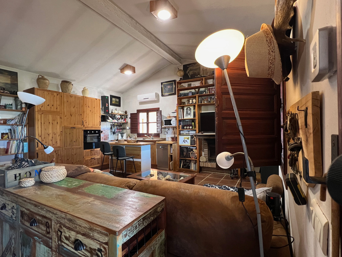 f74edc69f2f7abe306cdafab033af8cf - 7