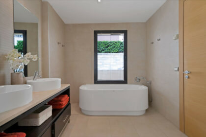 f8fc622445afd14e1c0e188f8f70b245 - 24