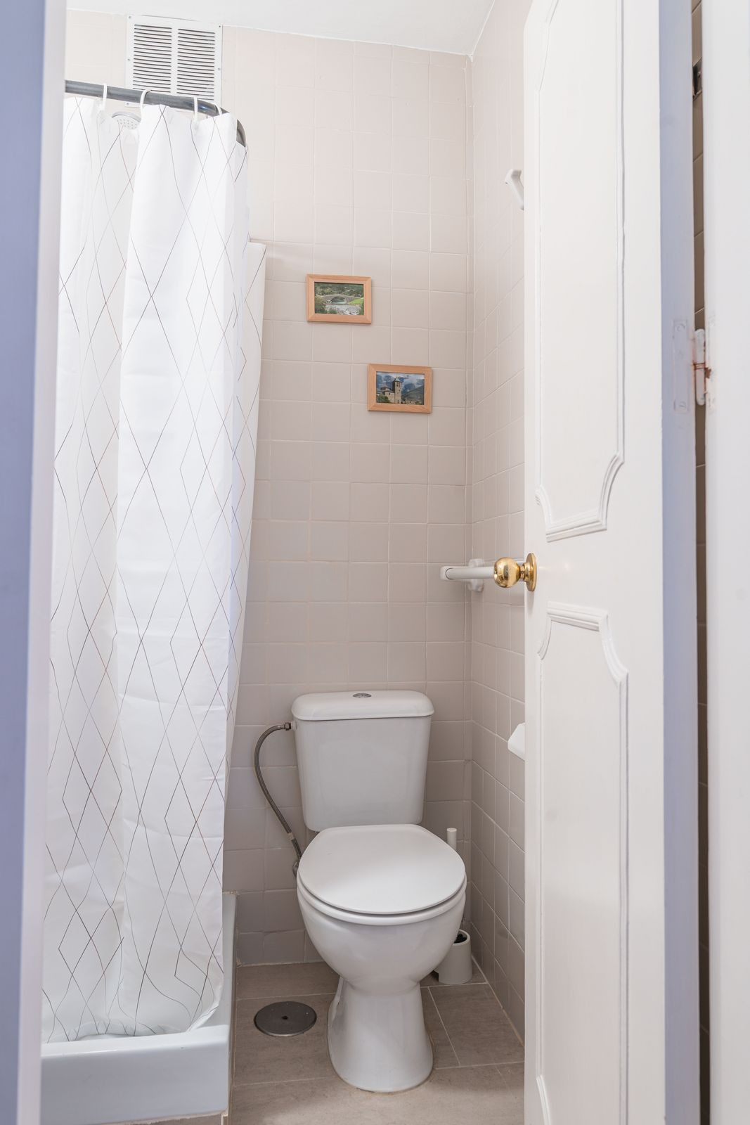 f90111ac0bf86d8576e512b2a462ae5b - 12