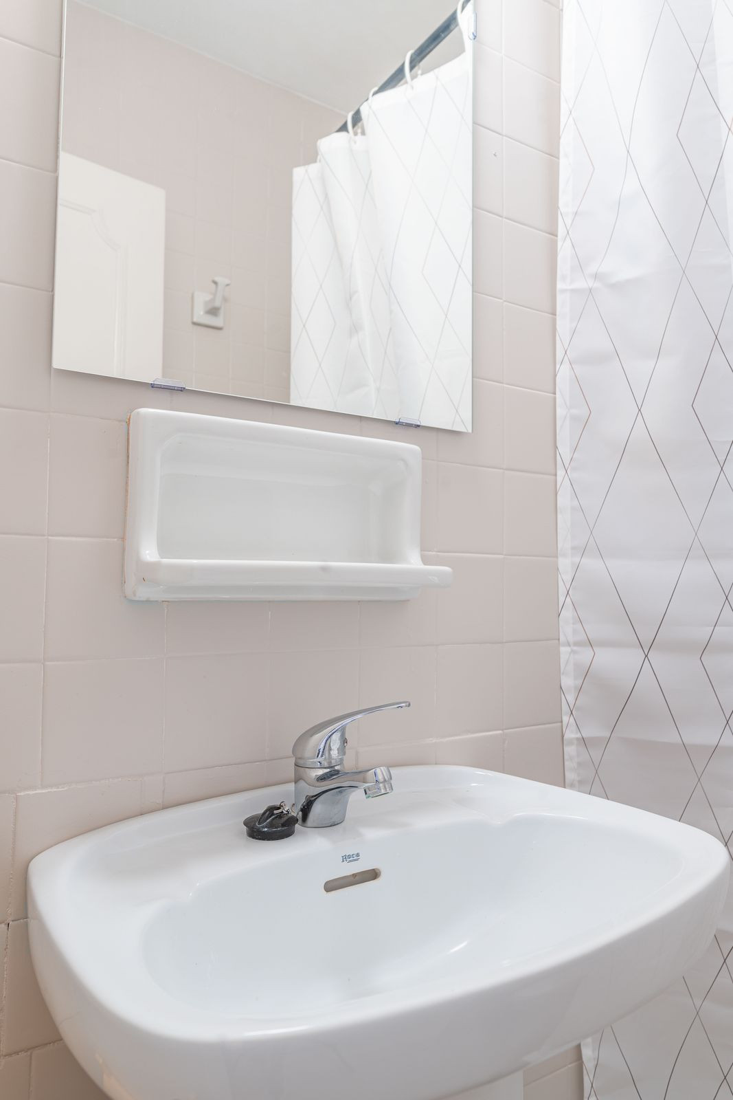 f90111ac0bf86d8576e512b2a462ae5b - 13