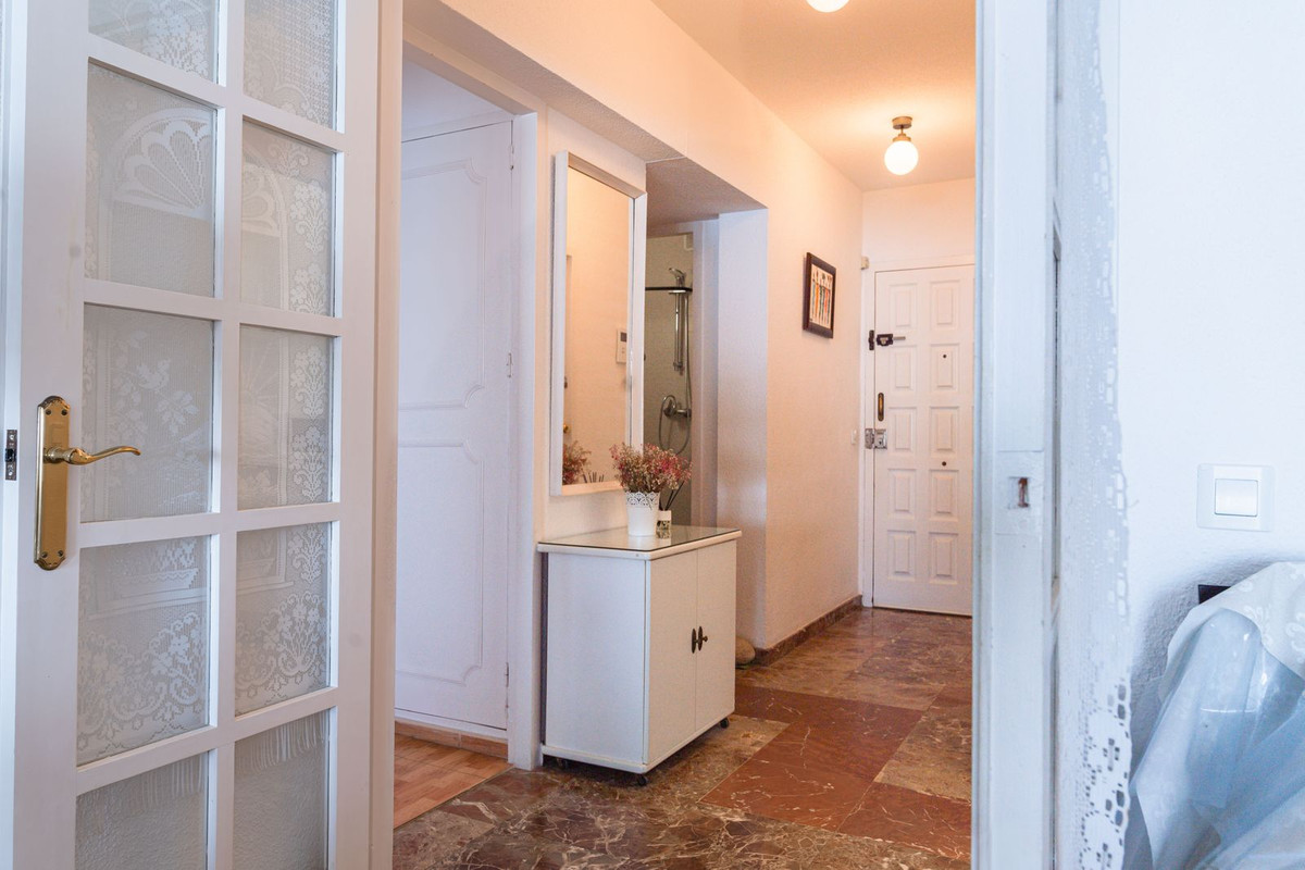 f90111ac0bf86d8576e512b2a462ae5b - 17