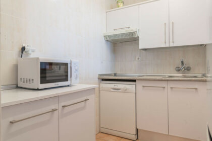 f90111ac0bf86d8576e512b2a462ae5b - 18