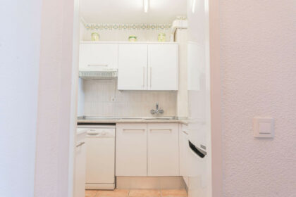 f90111ac0bf86d8576e512b2a462ae5b - 19