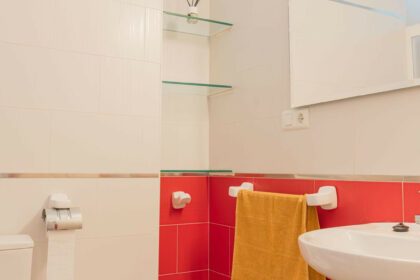 f90111ac0bf86d8576e512b2a462ae5b - 27