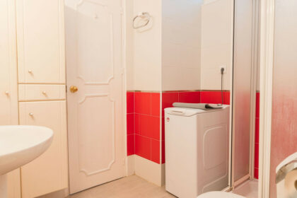 f90111ac0bf86d8576e512b2a462ae5b - 31