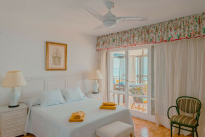 f90111ac0bf86d8576e512b2a462ae5b - 46