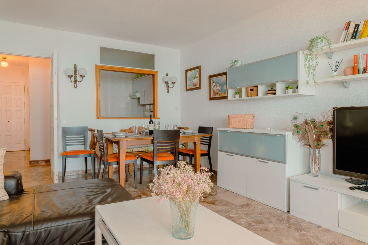 f90111ac0bf86d8576e512b2a462ae5b - 54