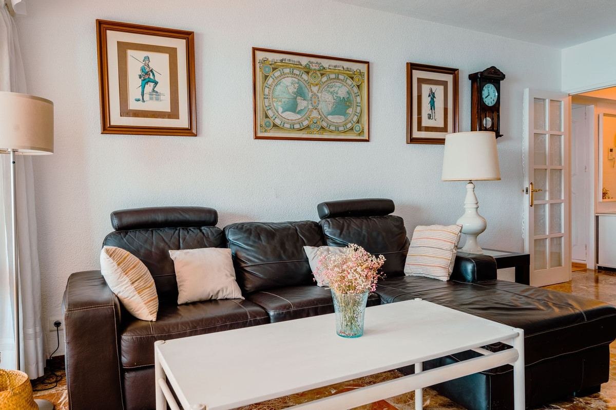 f90111ac0bf86d8576e512b2a462ae5b - 55