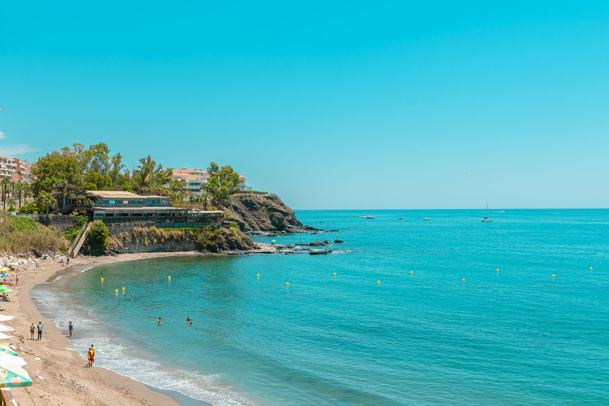 f90111ac0bf86d8576e512b2a462ae5b - 65