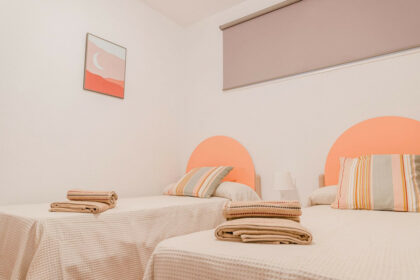 f90111ac0bf86d8576e512b2a462ae5b - 7