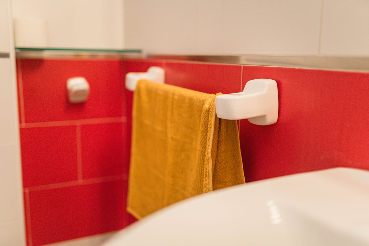 f90111ac0bf86d8576e512b2a462ae5b - 75