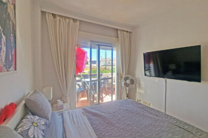 f988941ac6a2c16a3615dc4ed70ad8d4 - 15