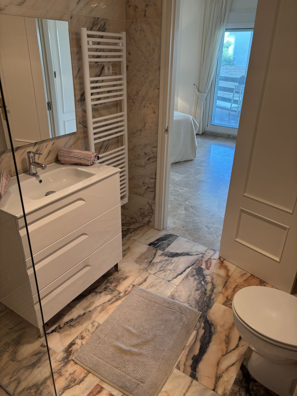 f98aedd6bb24188d08c176d29c3af6e5 - 20