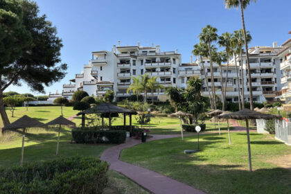 f98aedd6bb24188d08c176d29c3af6e5 - 28