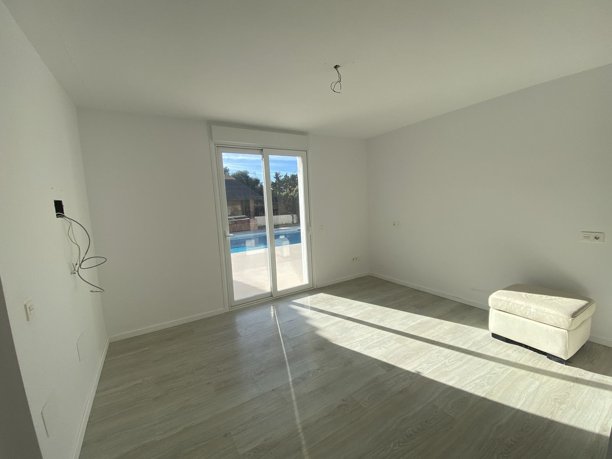 f9a6ef1d24acd40c67336fd5242f704a - 17