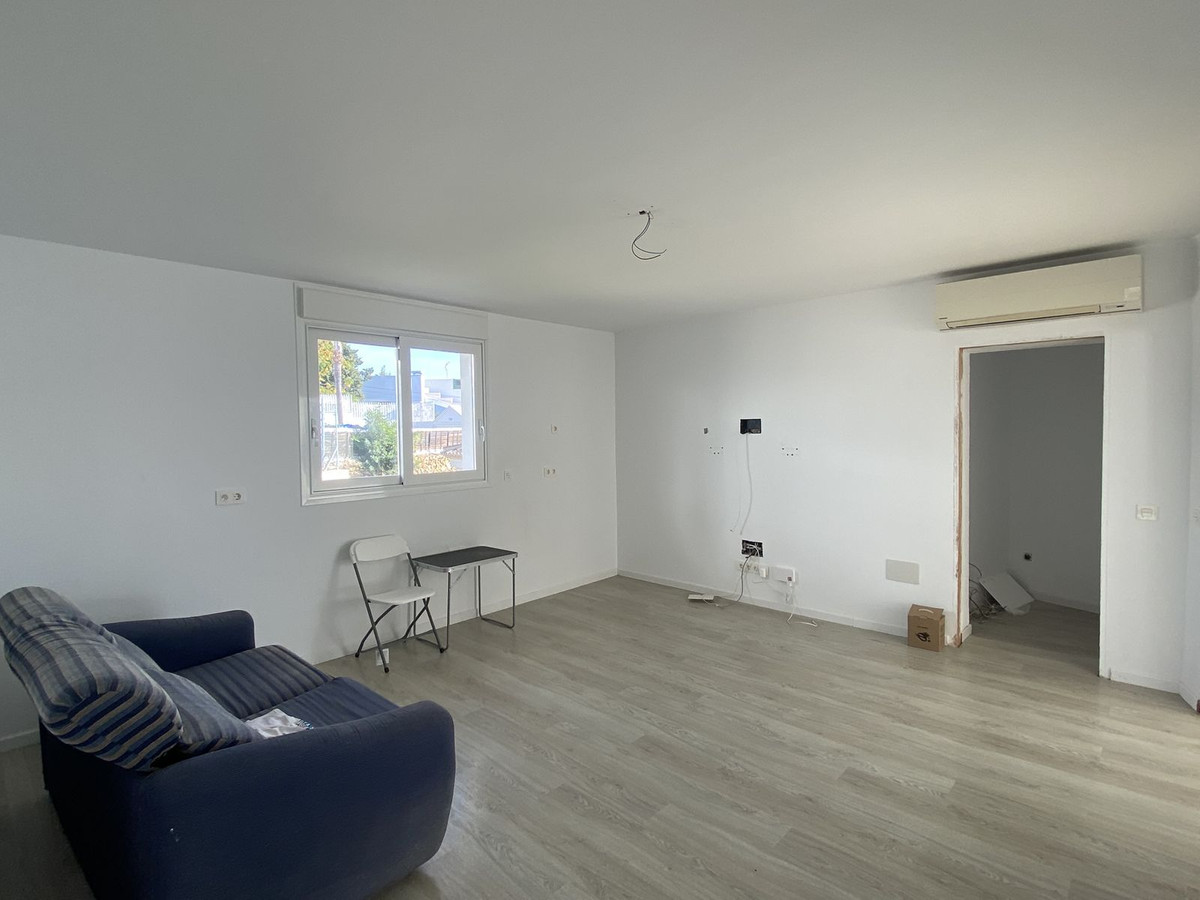 f9a6ef1d24acd40c67336fd5242f704a - 23