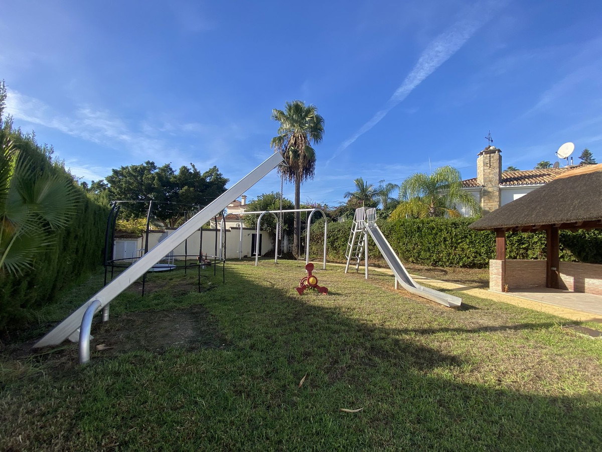 f9a6ef1d24acd40c67336fd5242f704a - 27