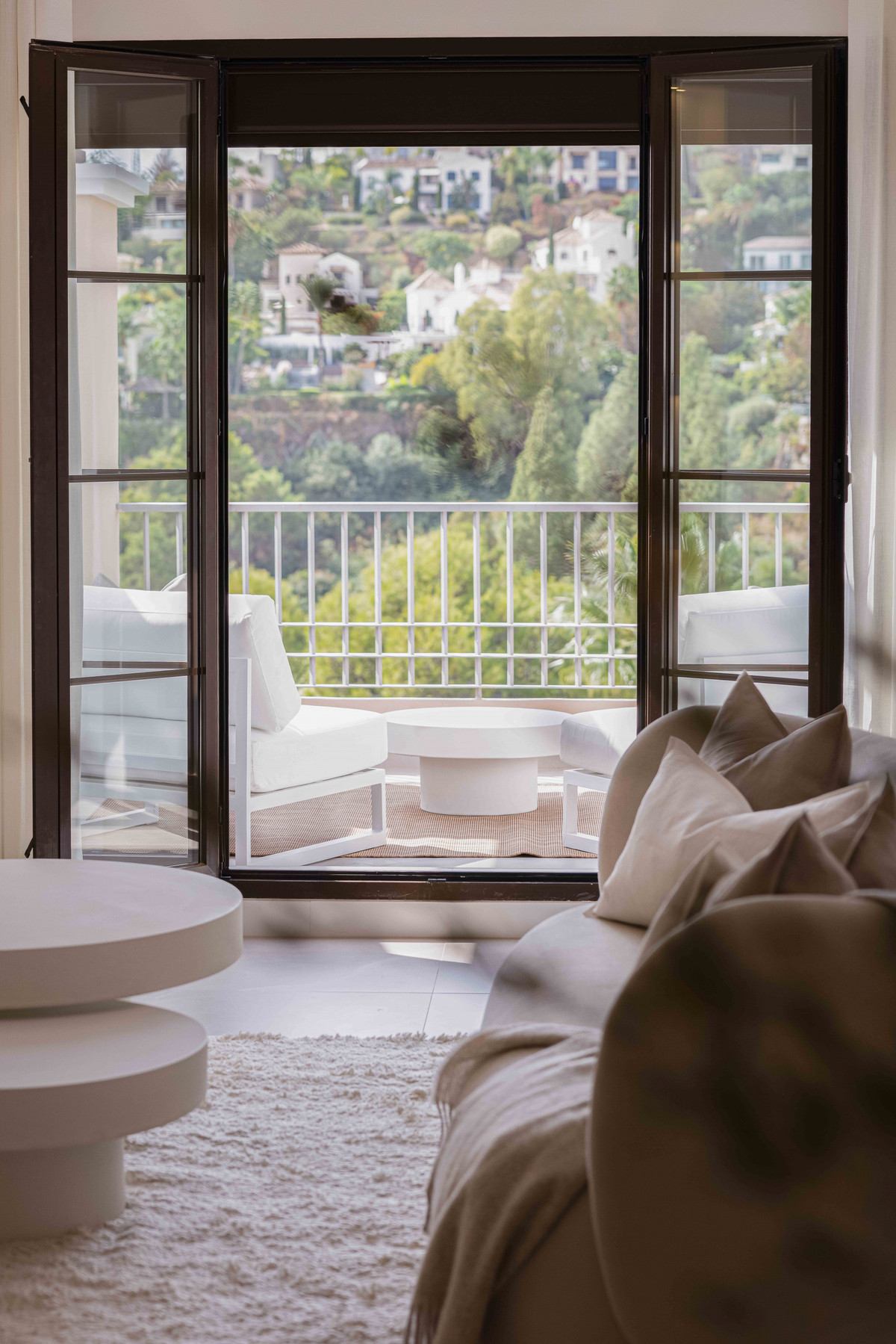 fa0c6f783ba3e18486445e0408525b0c - 35