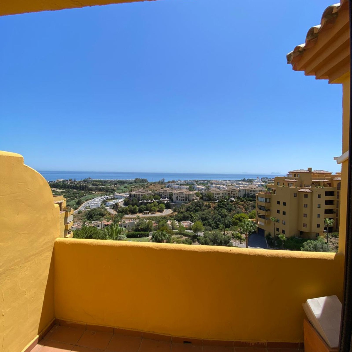 fa4cff35d957c037c89808b42d644d76 - 12