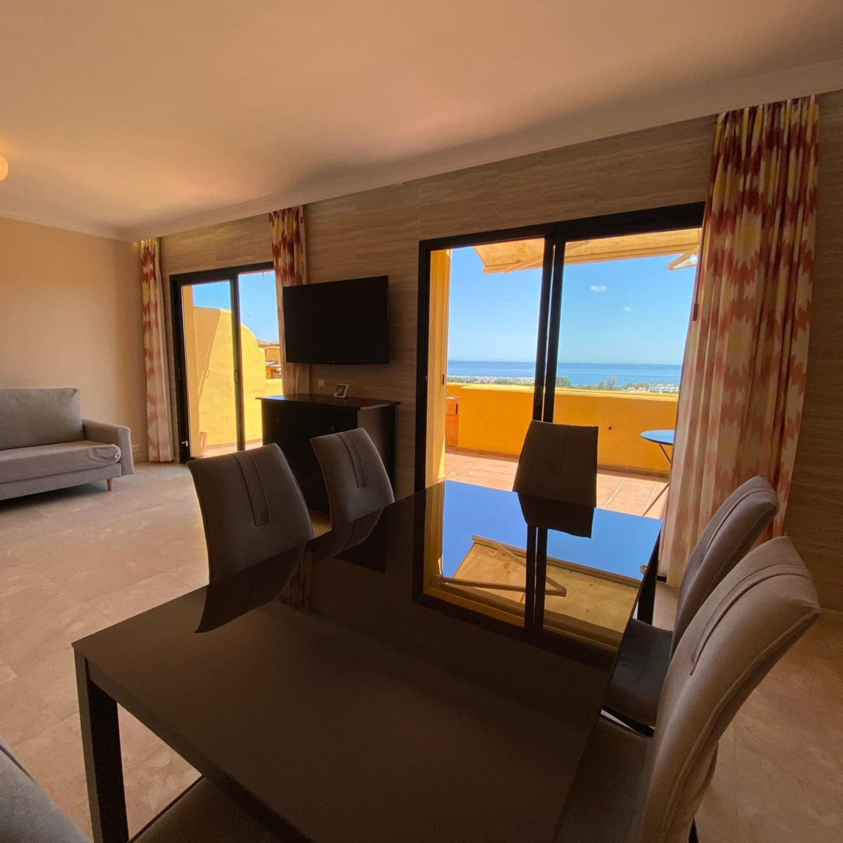 fa4cff35d957c037c89808b42d644d76 - 17