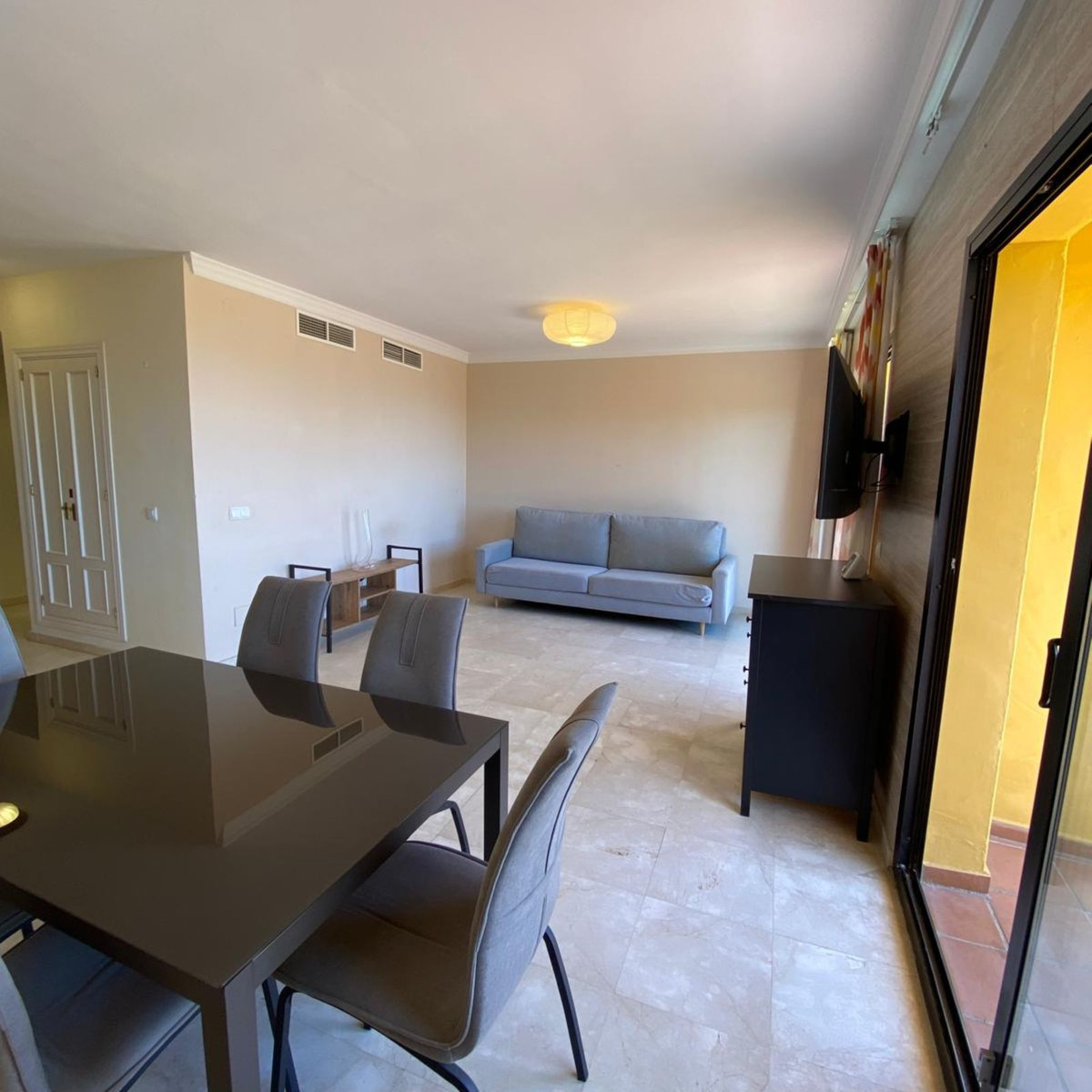 fa4cff35d957c037c89808b42d644d76 - 18