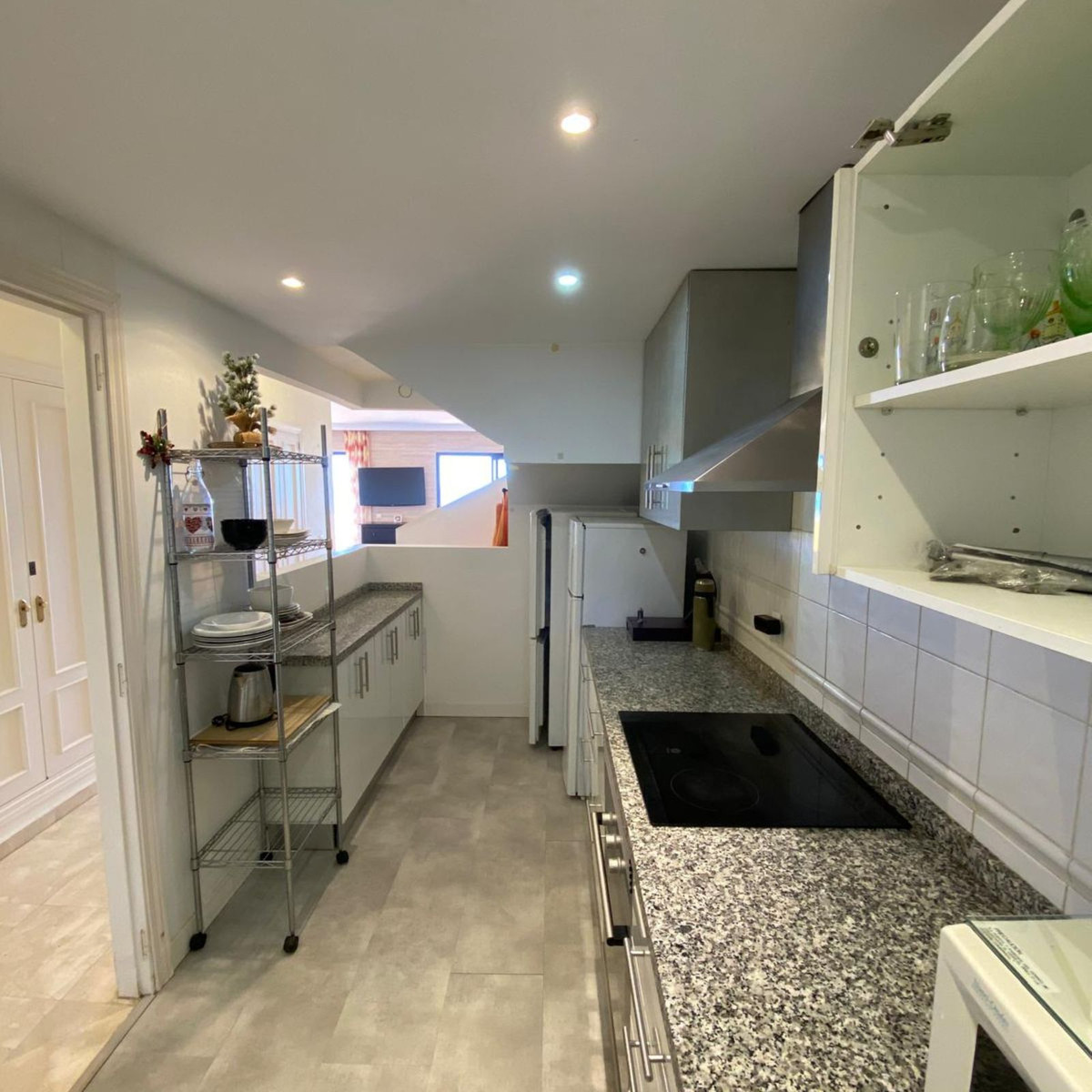 fa4cff35d957c037c89808b42d644d76 - 21