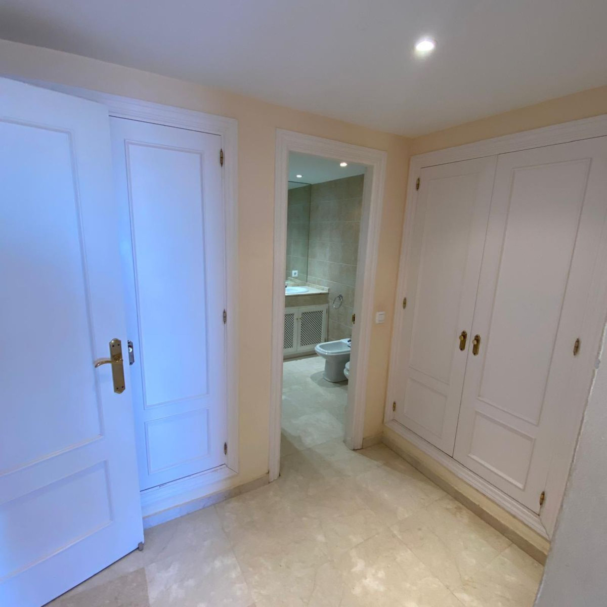 fa4cff35d957c037c89808b42d644d76 - 30