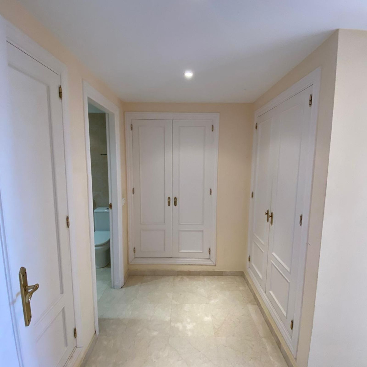 fa4cff35d957c037c89808b42d644d76 - 31