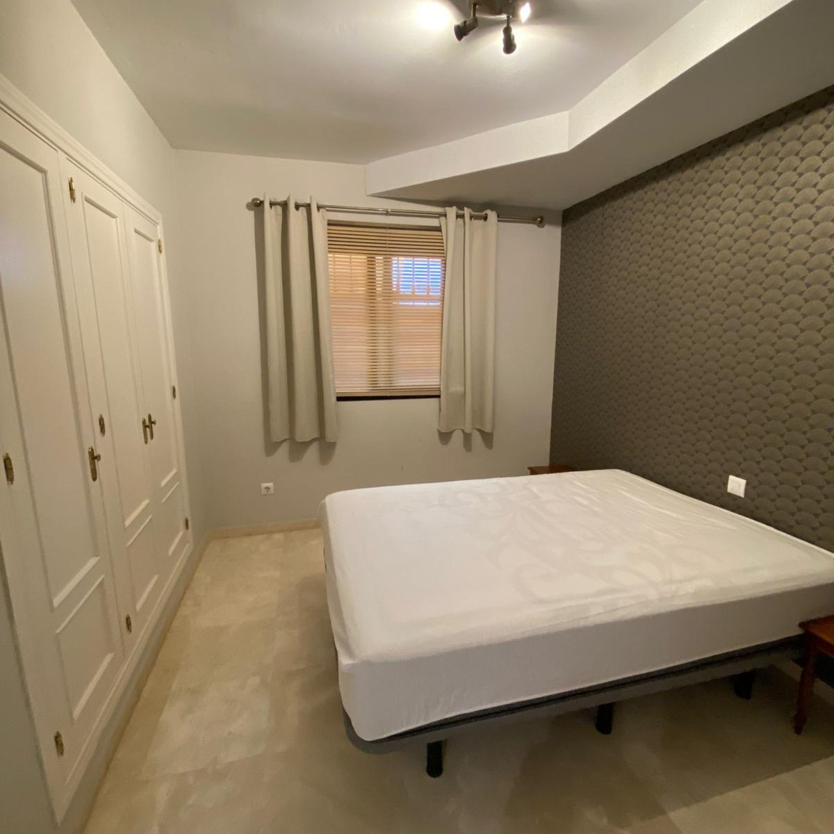 fa4cff35d957c037c89808b42d644d76 - 38